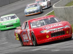 Nascar México entra en sus etapas finales, aún sin definirse quien pueda ganar el campeonato. ARCHIVO /