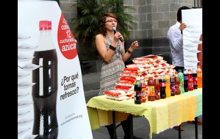 Miembros de Alianza por la Salud Alimentaria en un evento contra el consumo de bebidas azucaradas, en mayo de 2013.  /