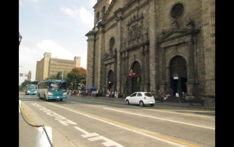 La regularidad ha vuelto a la avenida Alcalde, luego de la Romería de la Virgen de Zapopan.  /