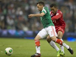 Giménez en acción durante el encuentro frente a Panamá. MEXSPORT /