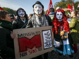 Contingentes de personas se manifestaron contra la multinacional estadounidense alrededor del mundo. EFE /