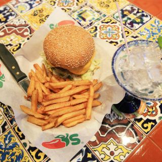 Fundéu BBVA: ''comida rápida'', mejor que ''fast food''