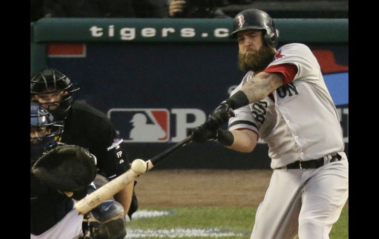 Mike Napoli produjo la única carrera de la noche con su cuadrangular. AP /