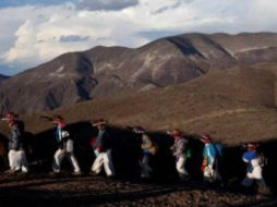 El Peregrinaje de Wirikuta de México es uno de los candidatos de la UNESCO. ESPECIAL /