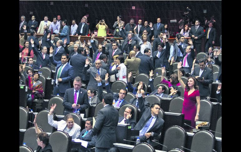 Los diputados avalaron la reforma fiscal con algunas modificaciones; ahora le toca al Senado debatir la propuesta de Peña Nieto. NTX /