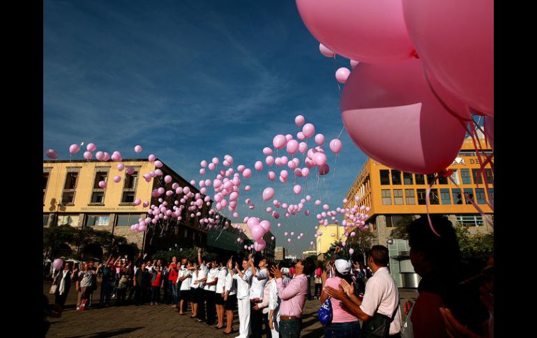 El titular de la SSJ encabezó el evento en el marco del Día Internacional de la Lucha Contra el Cáncer de Mama.  /