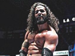 Tama Tonga logra el error de sus rivales Rush y Titán para lograr eliminarlos. TOMADA DE @Tama_Tonga  /