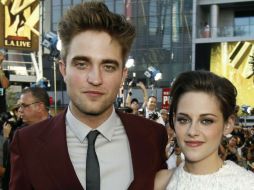 Robert Pattinson comentó que lo que más le agradaba de Kristen era ''su olor corporal''; ella había dicho lo mismo sobre él. ARCHIVO /