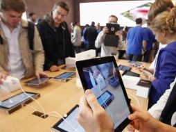 Apple sigue contando con mayor participación en el mercado de tabletas con el 32.4 por ciento, seguida de Samsung con el 18 por ciento. ARCHIVO /