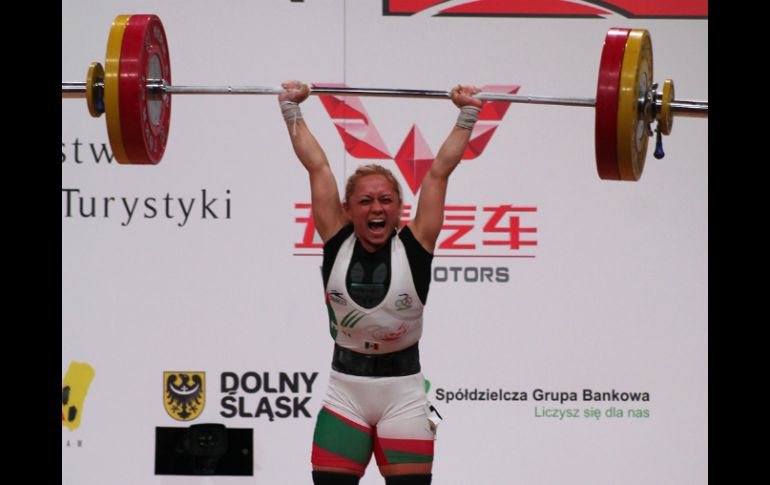 Carolina Valencia destacó con la obtención de tres medallas de bronce. Tomada del sitio oficial de la Conade. ESPECIAL /