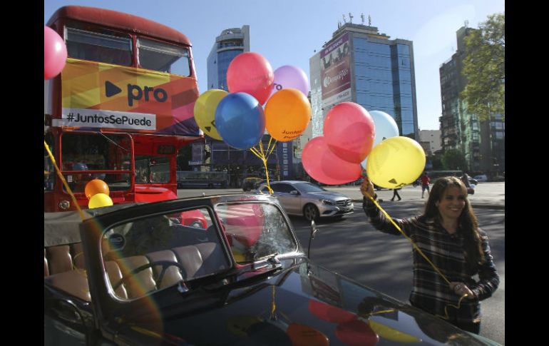 El pasado jueves cerraron las campañas electorales. En la imagen, acto de Propuesta Republicana (PRO). EFE /