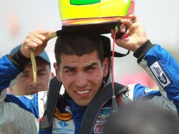 El piloto tapatío luchará en la carrera final por llevarse el campeonato de Nascar México. ARCHIVO /