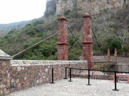 Además, la queja es que sólo los fines de semana se puede acceder al punto donde está el Puente de Arcediano. ARCHIVO /