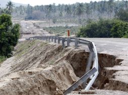 En los últimos años, se han registrado más de 4 mil  muertos en accidentes en las carreteras del país. ARCHIVO /