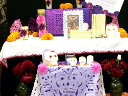 Se hizo un altar de muertos para recordar a Jonathan Medina López. ARCHIVO /