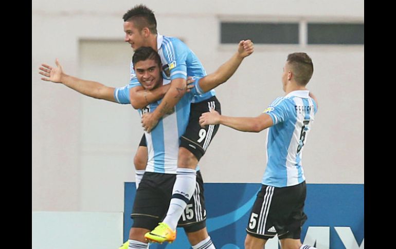 El Tri Sub-17 ya tiene rival en la semifinal del Mundial de la especialidad. Los argentinos obtuvieron su pase. EFE /