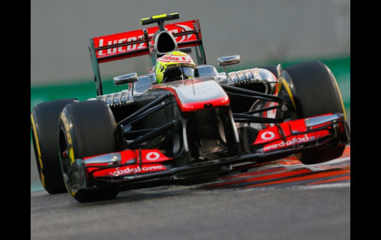 Sergio Pérez desea ya estar en la carrera del Gran Premio de Abu Dhabi. EFE /