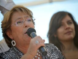 Bachelet compite por la presidencia de Chile con otros ocho candidatos. AFP /