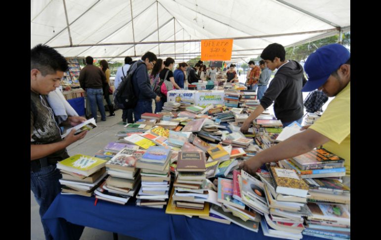 La exposición y venta de libros se realizará del 8 al 17 de noviembre, de las 10 a las 21 horas. ARCHIVO /