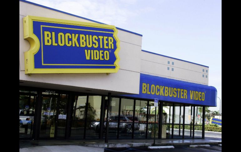 Blockbuster terminó siendo vendida por 320 MDD tras ir a la bancarrota en 2011. ARCHIVO /