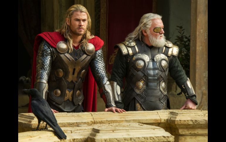 La cinta dirigida por Alan Taylor, Chris Hemsworth en el papel principal de Thor y Natalie Portman como la enamorada del héroe. AP /