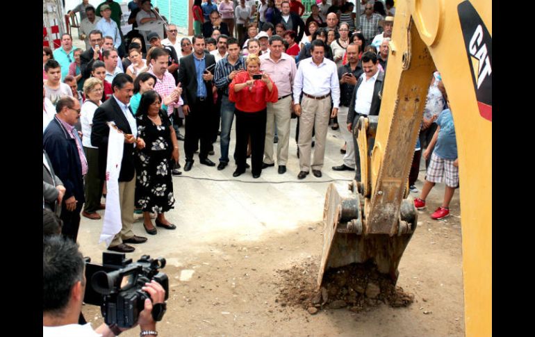 La vialidad fue intervenida de Bethsur a Eligio Ancona, lo que representó la pavimentación de un área de tres mil 199 metros cuadrados. ESPECIAL /