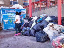 Material PET, evases de leche y latas de refresco pueden llevarse a la calle Tenerías 699 para colaborar con la causa.  /