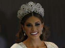 María Gabriela ha portado una corona en cuatro ocasiones anteriores a su triunfo en Miss Universo 2013. AP /