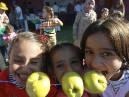 Los adultos mayores, los enfermos y los niños son los más afectados por la falata de comida en las comunidades secuestradas. ARCHIVO /