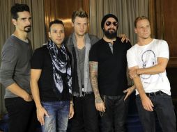 Los miembros de la veterana ''boy-band'' estadounidense Backstreet Boys, tienen más de 130 millones de álbumes vendidos en su carrera. EFE /