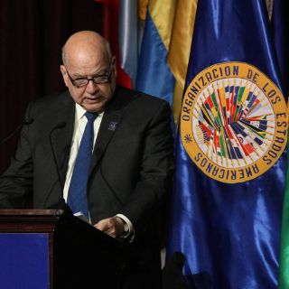 Insulza expondrá en Bolivia nueva visión de la OEA sobre drogas