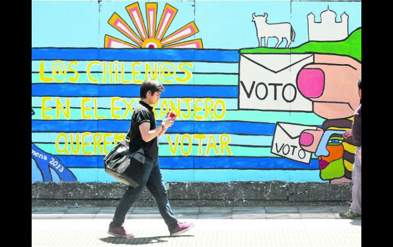 Medios internacionales estiman que aproximadamente 13 millones de personas acudirán a votar el próximo domingo. EFE /