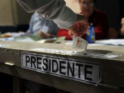 Además del presidente, elegirán a 120 diputados Y 20 senadores. AFP /