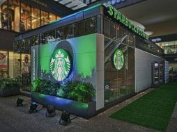 La cadena Starbucks, a través de su cuenta @StarbucksMex, da a conocer la apertura de su primera tienda en Oaxaca. ESPECIAL /