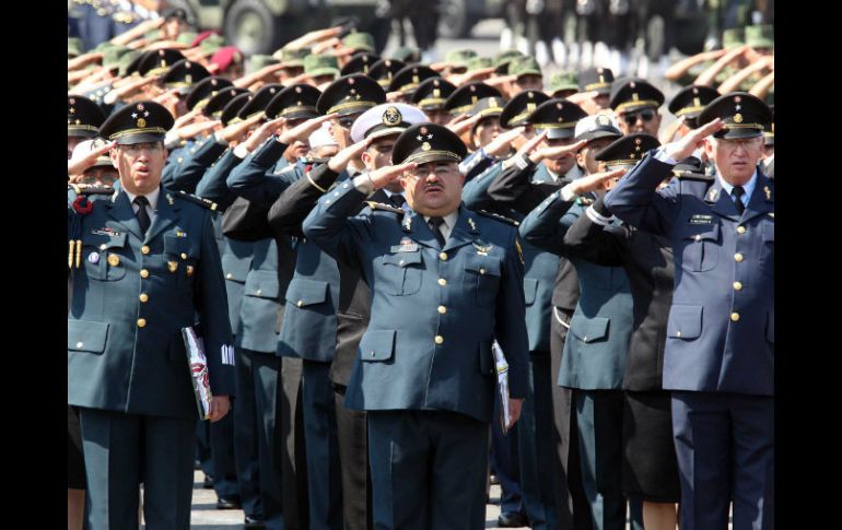 Miembros de las Fuerzas Armadas de México participaron en el 103 Aniversario del inicio de la Revolución Mexicana. NTX /