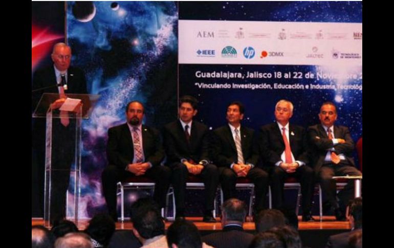 Inauguran Primer Congreso Internacional de Ciencia y Tecnología Aeroespacial (CICYTA) Jalisco 2013. ESPECIAL /