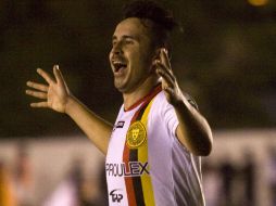 Diego Esqueda fue el autor del gol del empate para los universitarios. ESPECIAL /