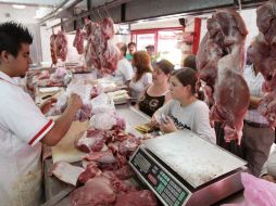 Ahora México podrá envíar productos como carnes, vísceras y despojos congelados a Hong Kong. ARCHIVO /