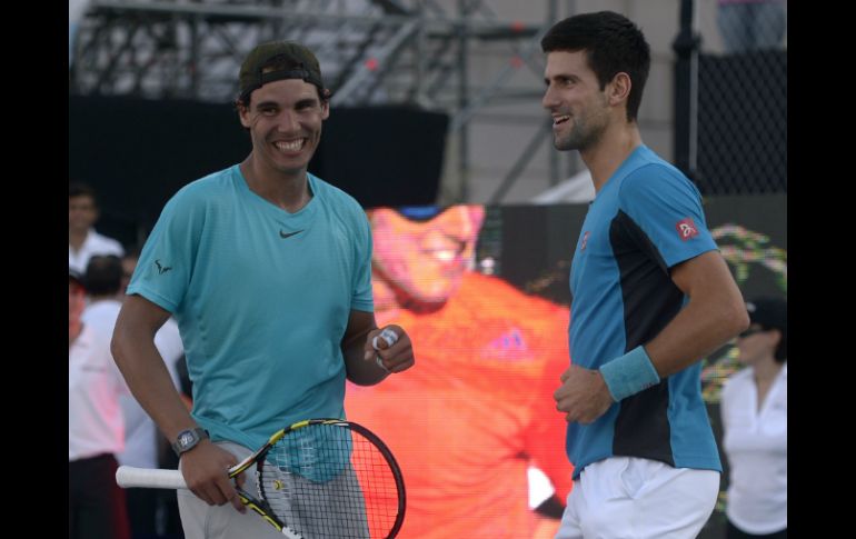 Rafa Nadal y Novak Djokovic son los mejores tenistas en la actualidad. AFP /