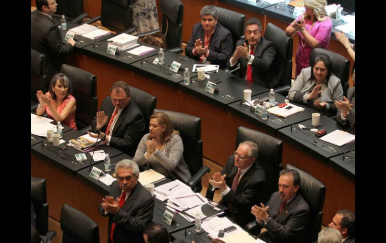 Con 90 votos a favor, 24 en contra y una abstención, el pleno del Senado aprobó en lo general la reforma financiera. ARCHIVO /