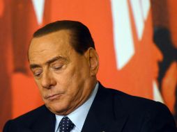 Silvio Berlusconi ha calificado el hecho como una farsa. AFP /