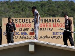 Tras tomar ayer algunas escuelas, padres familia decidieron dejarlas porque temen por sus vidas, según aseguran. ARCHIVO /