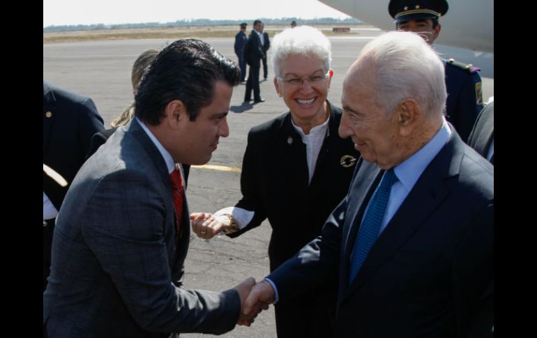 Shimon Peres asistirá a la inauguración de la FIL. ESPECIAL /