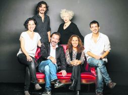 El elenco de la obra teatral ''Kathie y el hipopótamo'', escrita por Mario Vargas Llosa. ESPECIAL /