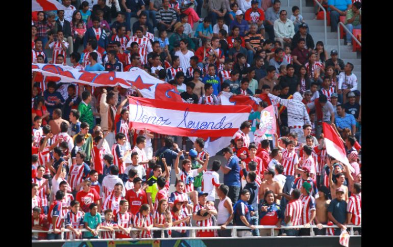 Ramón Morales también reconoció a la afición que se dio cita en el estadio para apoyar.  /