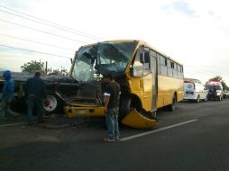 Servicios de urgencias transportaron a los lastimados a Ocotlán y Chapala para recibir atención médica.  /