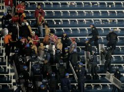 Los hechos ocurrieron el sábado pasado durante un partido entre la Máquina y el Toluca. AFP /