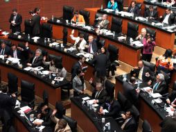 El Senado podría aprobar hoy en una sola sesión la reforma política. ARCHIVO /