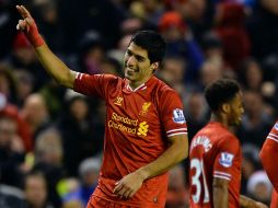 Suárez entró a los libros de récords de la Premier con sus cuatro goles frente al Norwich. AFP /