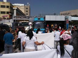 Así luce la Calzada Independencia con el cierre que han hecho comerciantes de la zona Centro de la ciudad.  /